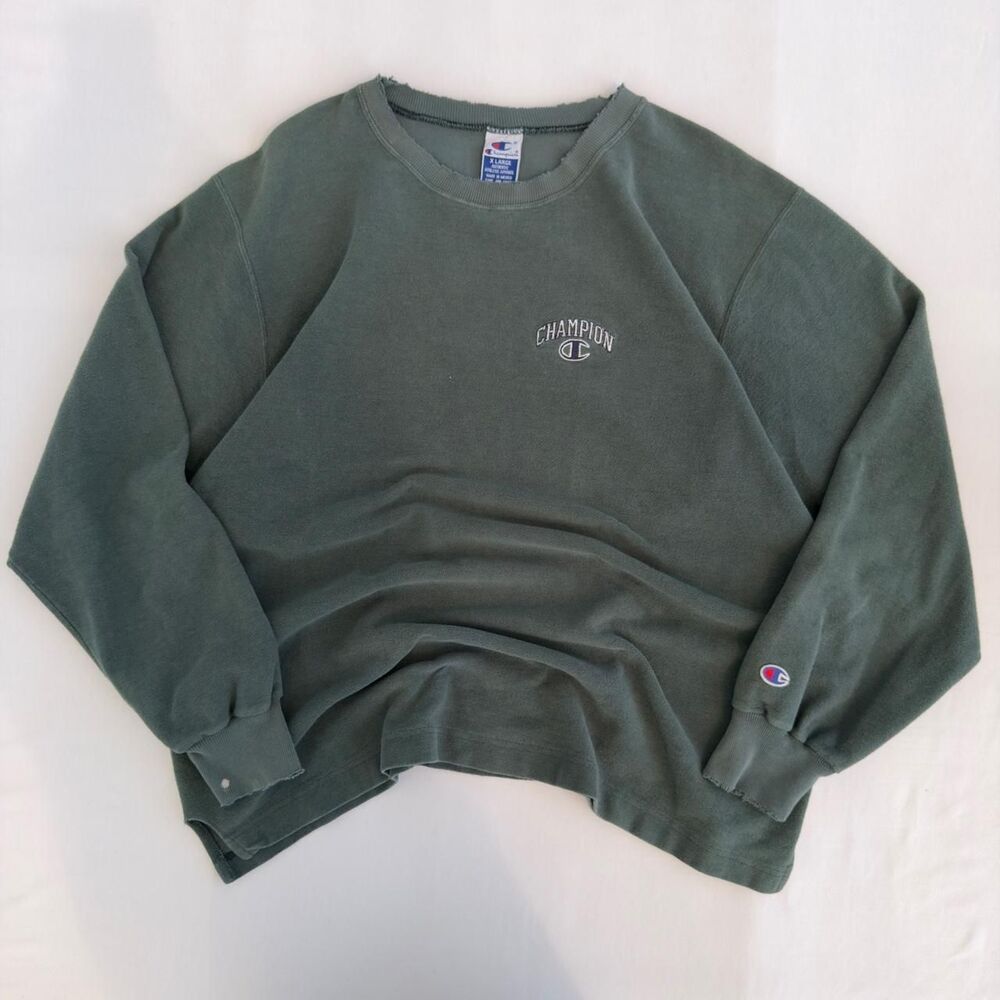 Vintage Y2K Champion Embroidered Crewneck Sweatshirt – XL